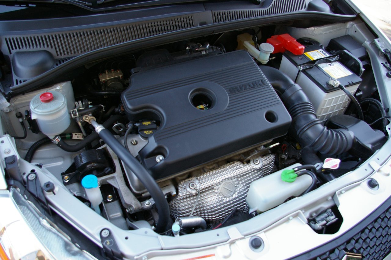 SUZUKI SX4 engine