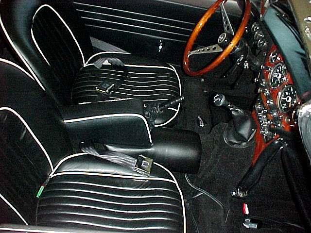 TRIUMPH GT6 MK III interior
