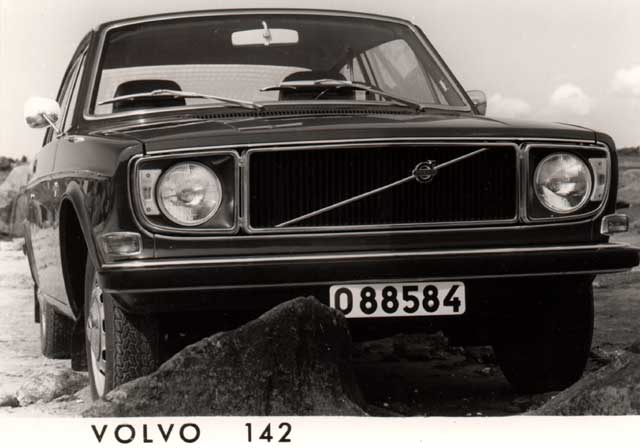 VOLVO 140