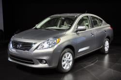 nissan versa