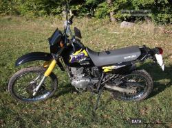 Suzuki DR 125SE