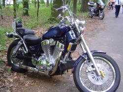 Suzuki Intruder