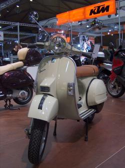 Vespa PX