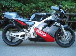 Yamaha TZR250