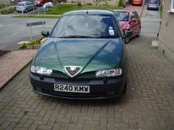 ALFA ROMEO 145 green