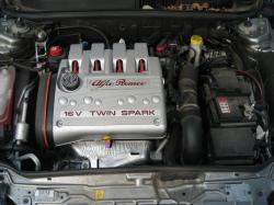 ALFA ROMEO 147 1.6 engine