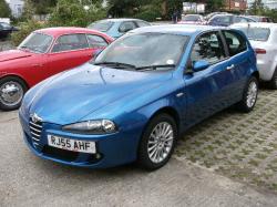 ALFA ROMEO 147 blue