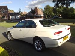 ALFA ROMEO 156 white