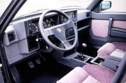 alfa romeo 75 2.0