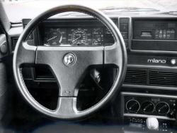 ALFA ROMEO 75 interior