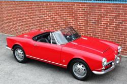 ALFA ROMEO GIULIETTA SPIDER black