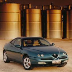 ALFA ROMEO GTV green