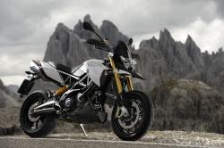 aprilia dorsoduro 1200