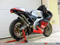 APRILIA PEGASO 125 interior