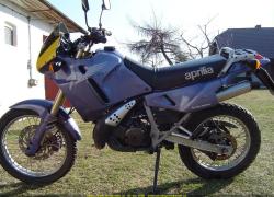 aprilia pegaso 125