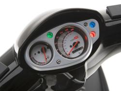 APRILIA SPORTCITY interior