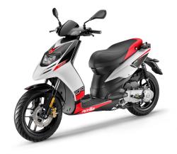 APRILIA SR 50 white