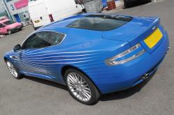 ASTON MARTIN DB9 blue