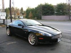 ASTON MARTIN DB black