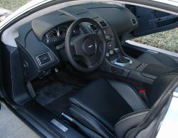 ASTON MARTIN V8 VANTAGE interior