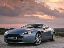 aston martin v8 vantage