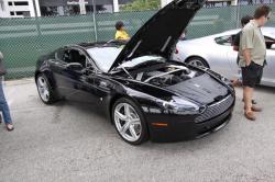 ASTON MARTIN VANTAGE black