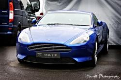 ASTON MARTIN VIRAGE blue