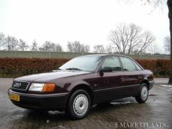 AUDI 100 2.1 red