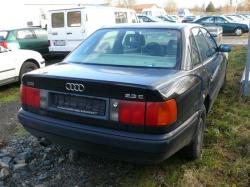 AUDI 100 black