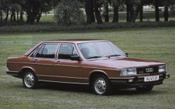 AUDI 100 brown