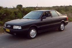 AUDI 90 black