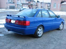 AUDI 90 blue