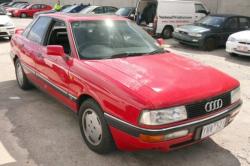 AUDI 90 red