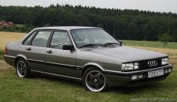 AUDI 90 silver