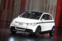 AUDI A2 white