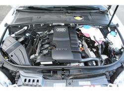 AUDI A4 engine