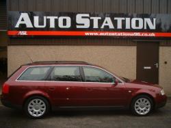 AUDI A6 1.8 T QUATTRO red