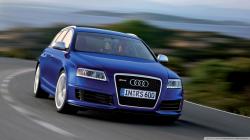 AUDI RS 6 AVANT blue