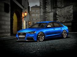 AUDI RS 6 blue