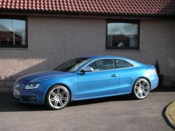 AUDI S5 blue