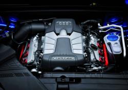 AUDI S5 engine