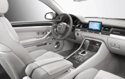 AUDI S8 interior