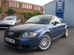 AUDI TT 1.8 blue