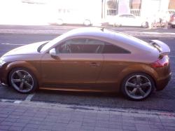 AUDI TT brown