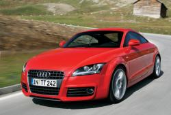 AUDI TT red