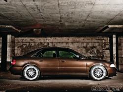 AUDI V8 brown