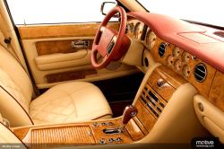 BENTLEY ARNAGE 6.8 interior