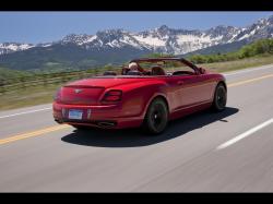 BENTLEY CONTINENTAL red