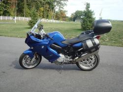 BMW F800ST blue