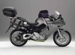 BMW F800ST silver